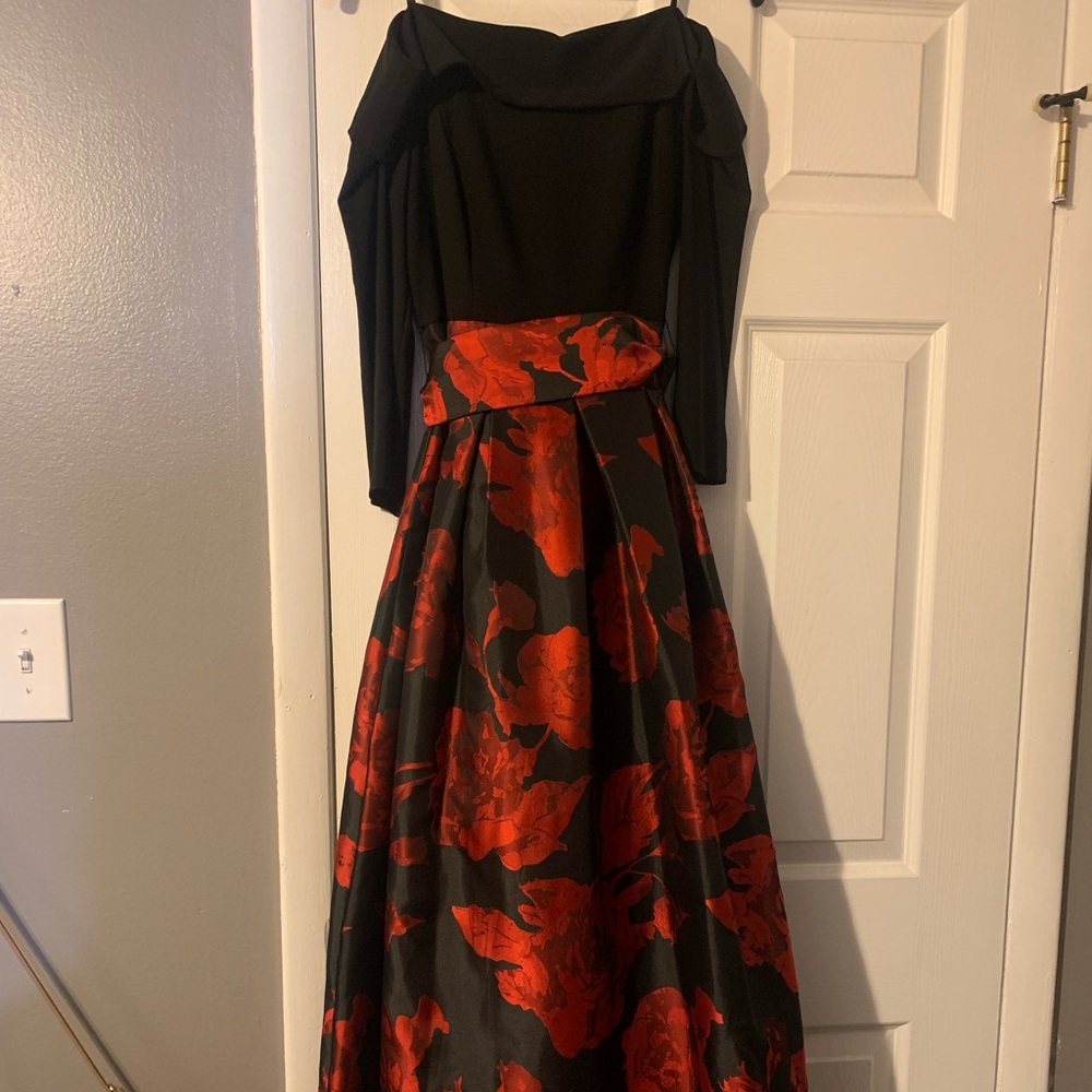 Black & red floral formal/prom dress, size 12